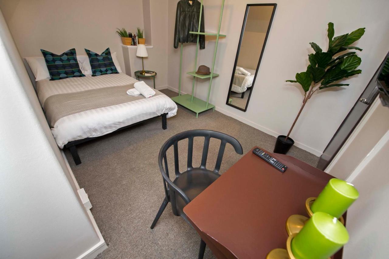 Doppelzimmer mit Gemeinschaftsbad